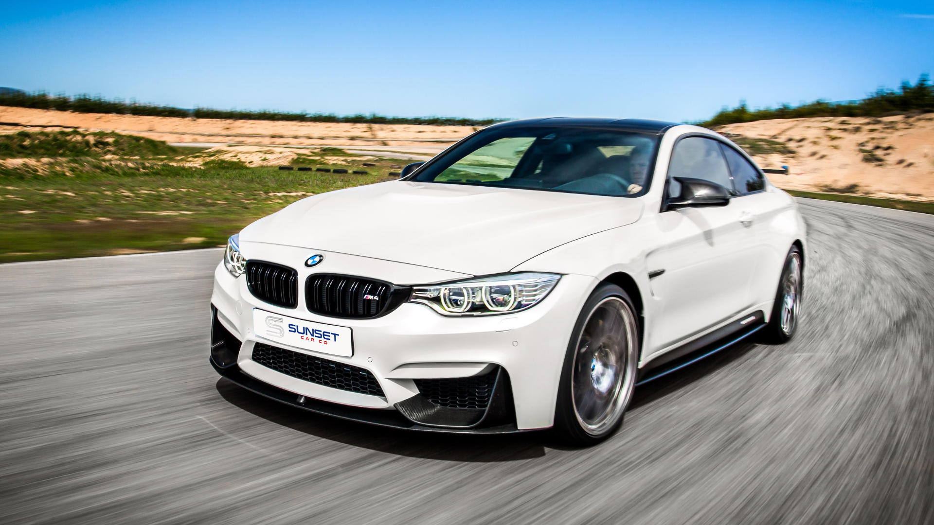 SHOP FOR AUTO Home Hero Image 1